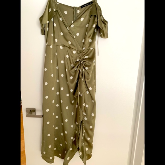 COPY - Zara flirty olive dress with ruching - Picture 1 of 6